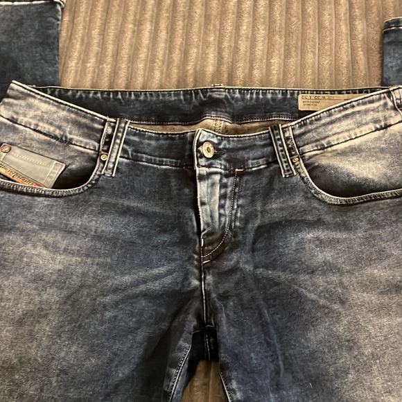 Diesel Jeans - Brand new Never worn - Picture 10 of 12